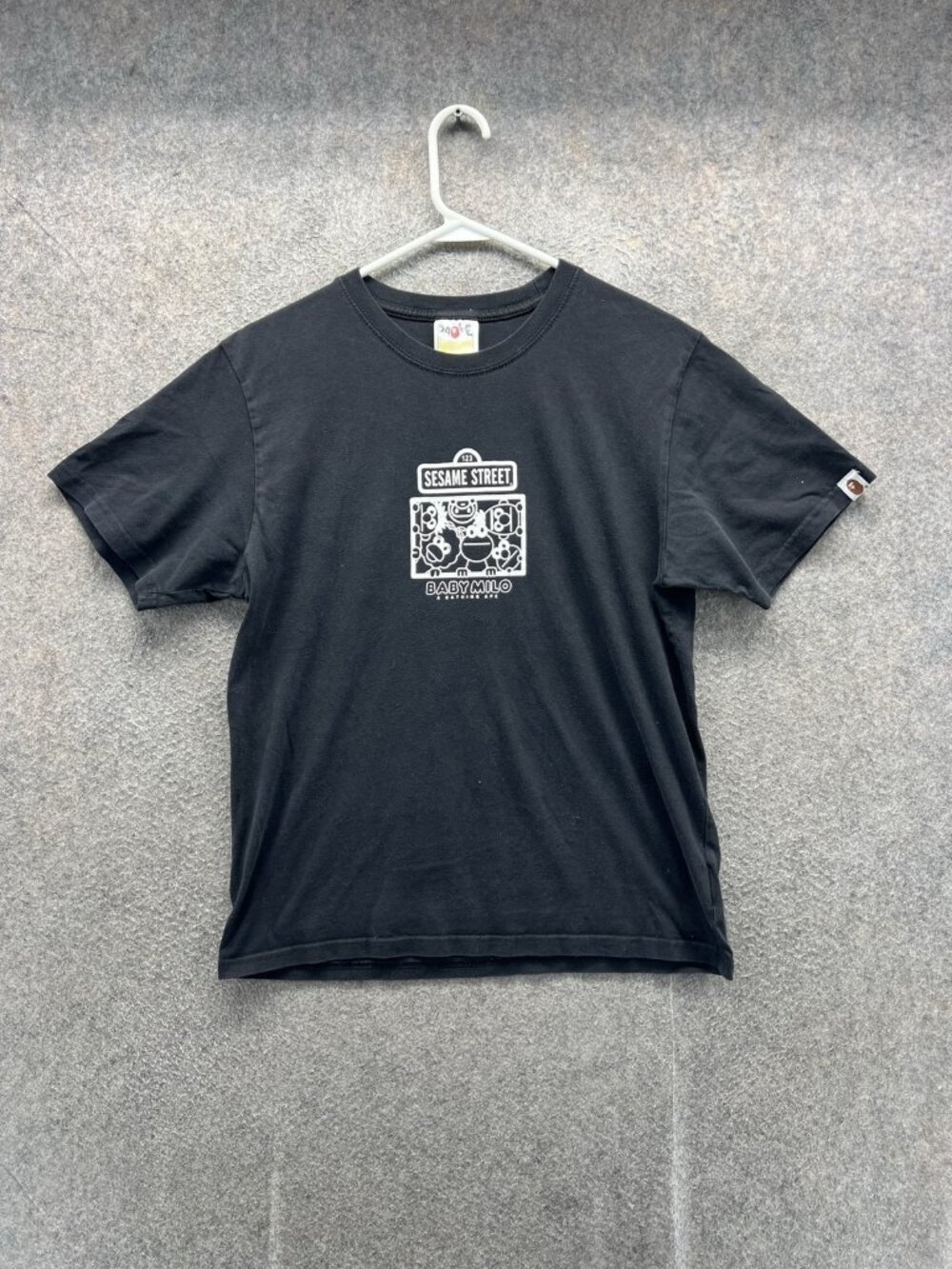 A Bathing Ape Shirt Mens Medium Black Sesame Street Baby Milo Graphic Tee